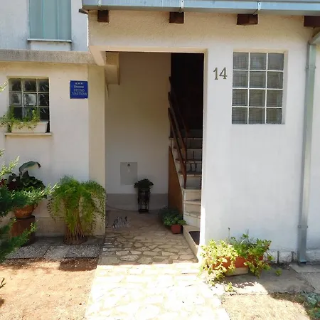 Jasna Apartman Jadranovo