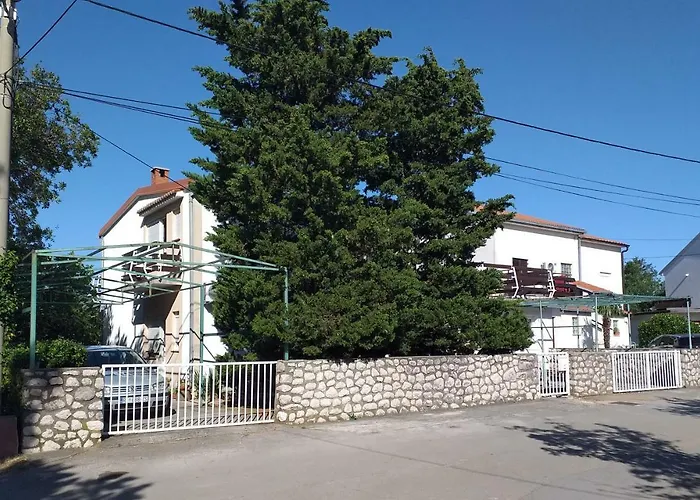 Jasna شقة *